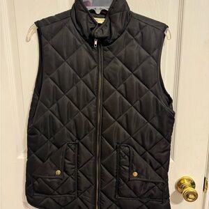 Tea n Rose Black Quilted Vest